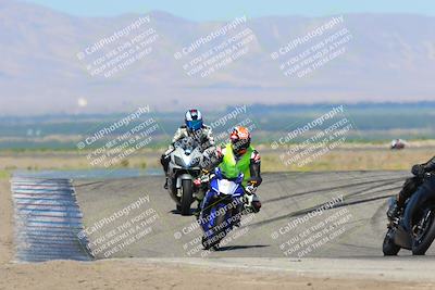 media/May-29-2022-Lets Ride (Sun) [[e8986be515]]/B Group/1020am (Outside Grapevine)/